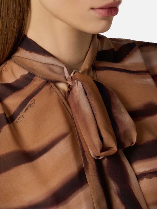 Elisabetta Franchi Γυναικεία Μπλούζα Chiffon Blouse With Tiger Print CA16062E2